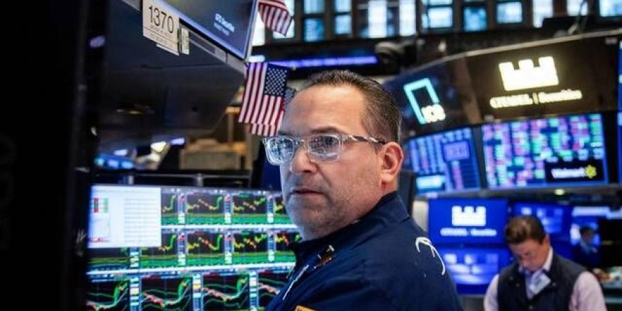 استقرار الأسهم الأمريكية مع صعود النفط وتعثر اتفاق مضيق هرمز