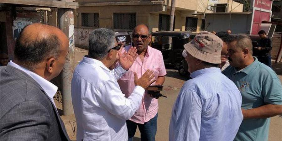 محافظ الدقهلية يتابع أعمال تطوير طريق "طلخا - شربين" ويوجه بتأمين مداخل القرى