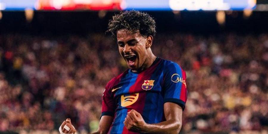 برشلونة يتقدم على رايو فاليكانو بهدفين لهدف في الشوط الأول
