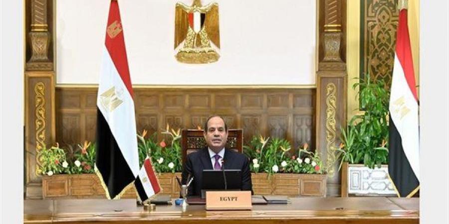 السيسي يوجه بضرورة تعزيز مشاركة القطاع الخاص في إدارة وتشغيل المطارات المصرية