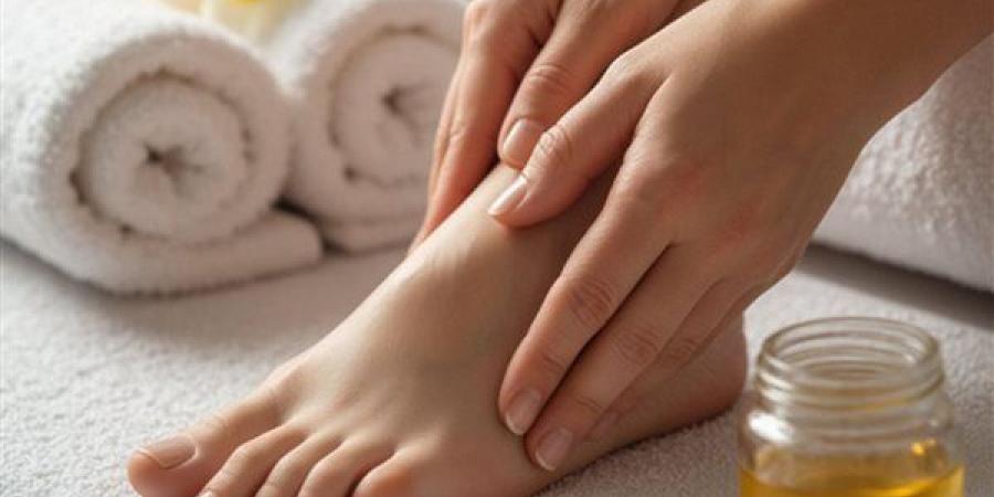 استشاري أمراض باطنية يوضح أعراض تضخم الأطراف