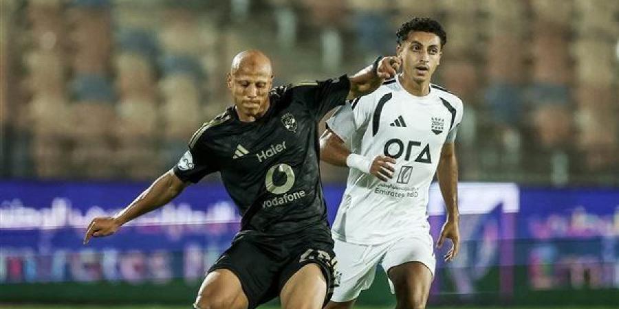 الأهلي يختتم تدريباته استعدادا لمواجهة سموحة