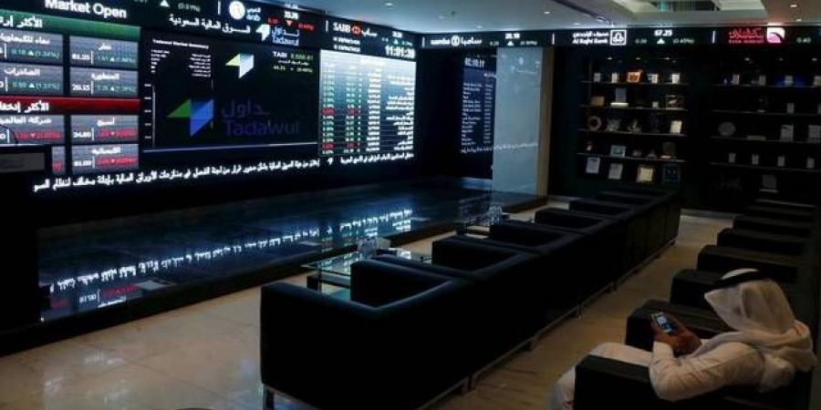 أسهم الطاقة والتأمين تتصدر ارتفاعات السوق السعودي بنهاية جلسة الخميس