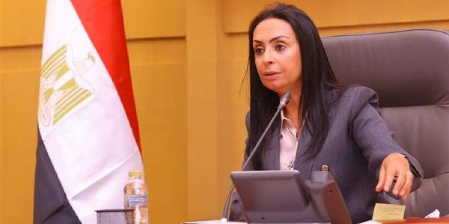 بدء المرحلة الأولى لتسليم حقائب مبادرة "بكرة المدرسة" لـ 40 ألف طالب