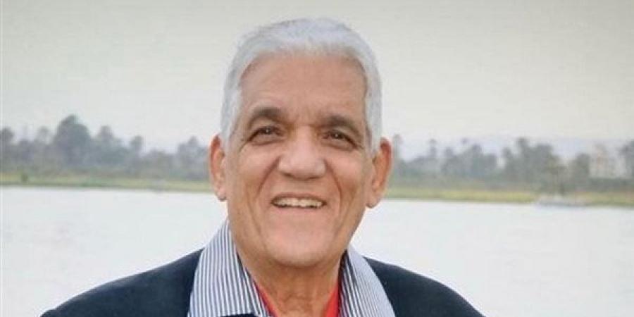 الطبيب الفنان سمير الملا، أستاذ جراحة المخ والأعصاب الذي خلدته شاشة السينما والتلفزيون