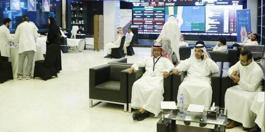 أمريكانا والكيميائية في صدارة أحجام التداول بالسوق السعودي عند الإغلاق