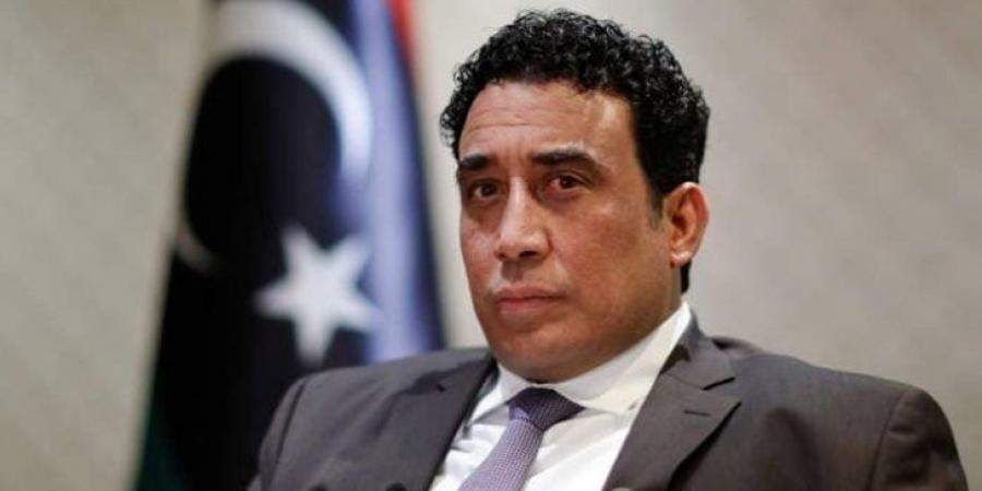 المنفي يطلق لجنة للتهدئة ويتمسك بالملكية الوطنية للحل السياسي في ليبيا
