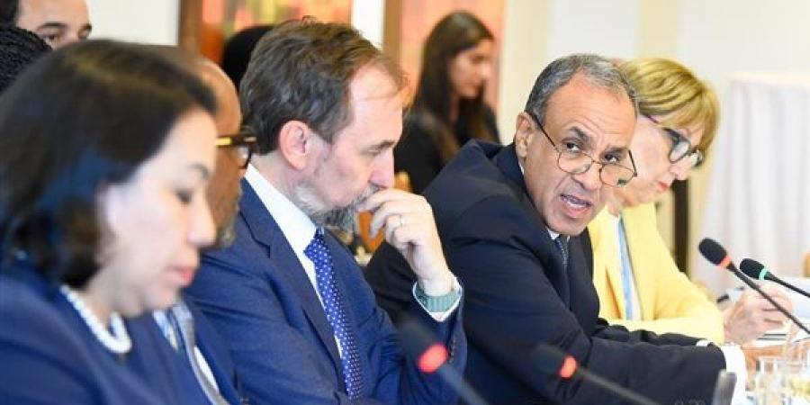 وزير الخارجية يستضيف عشاء عمل وزاري رفيع المستوى حول أفريقيا والنظام الدولي