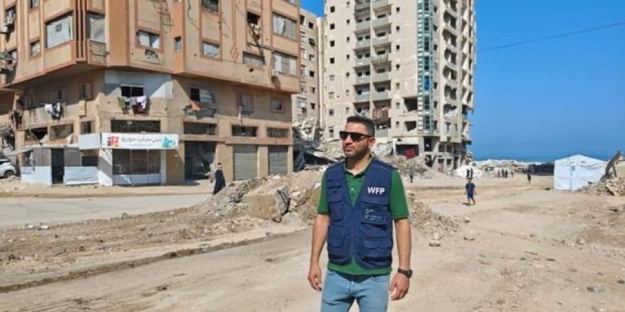 61 مليون طن أنقاض تحبس أنفاس غزة.. "ذا جارديان": ذخائر غير منفجرة وآلاف الجثث.. وعمال الإغاثة: نشعر وكأننا نفرغ مياه البحر بملعقة