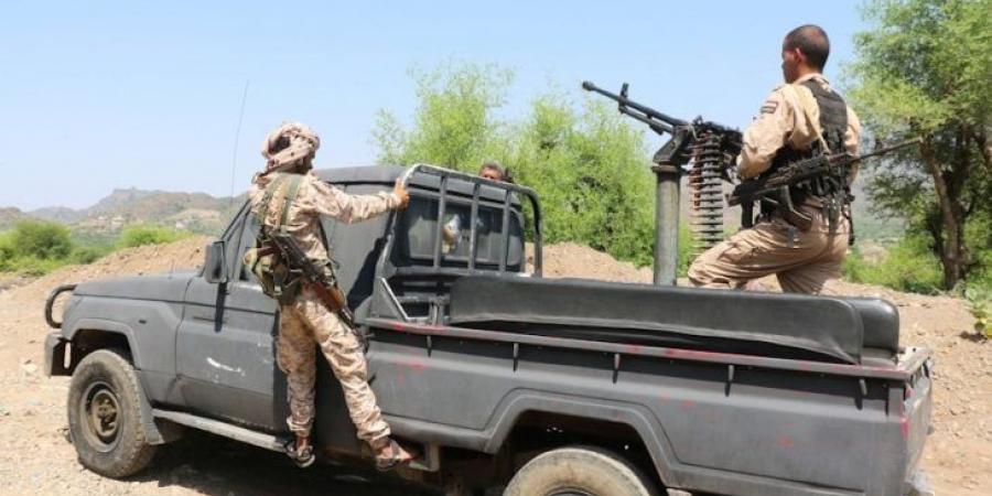 هدوء حذر في تعز بعد اشتباكات عنيفة بين القوات الحكومية اليمنية والحوثيين
