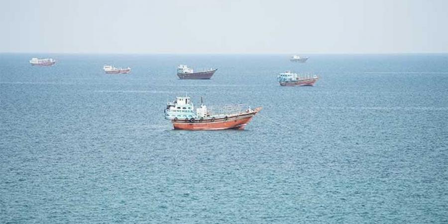 مشروع قانون إيراني يحظر مرور السفن التابعة لإسرائيل عبر مضيق هرمز