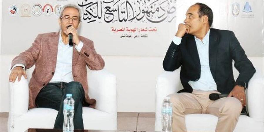 صبري فواز في معرض دمنهور للكتاب: الريف علمني البراح.. والتراكم سر مشواري الفني