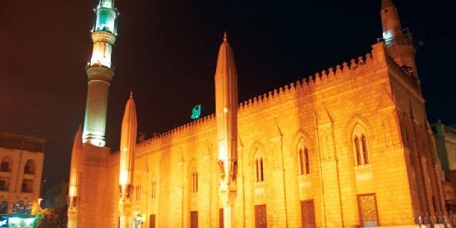 موعد أذان العشاء اليوم السبت 3 -10 -2026 في القاهرة والمحافظات
