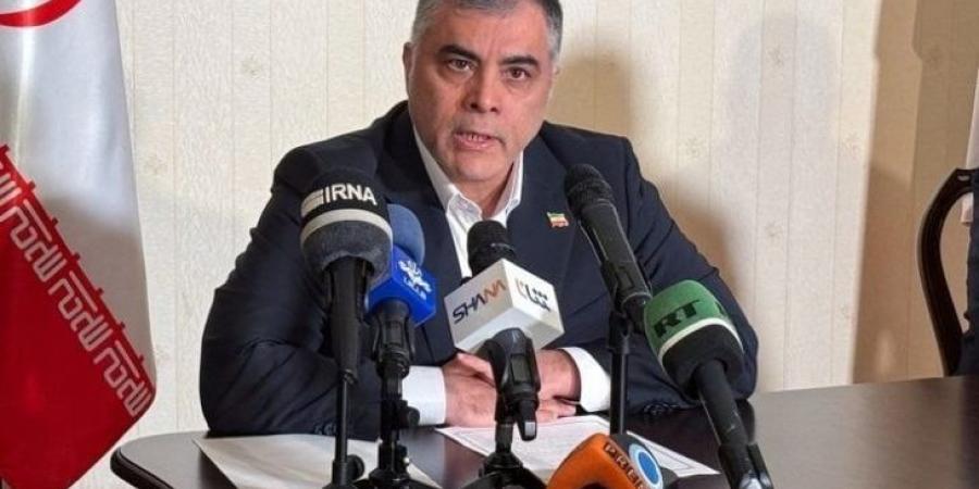وزير النفط الإيراني محسن باك نجاد يستقيل من منصبه