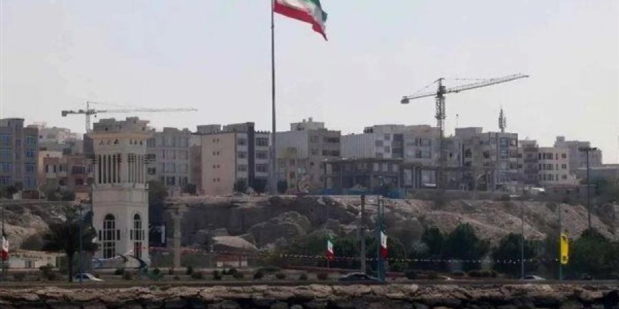 وكالة إيرانية: سماع دوي انفجار قادم من جهة البحر في جزيرة قشم