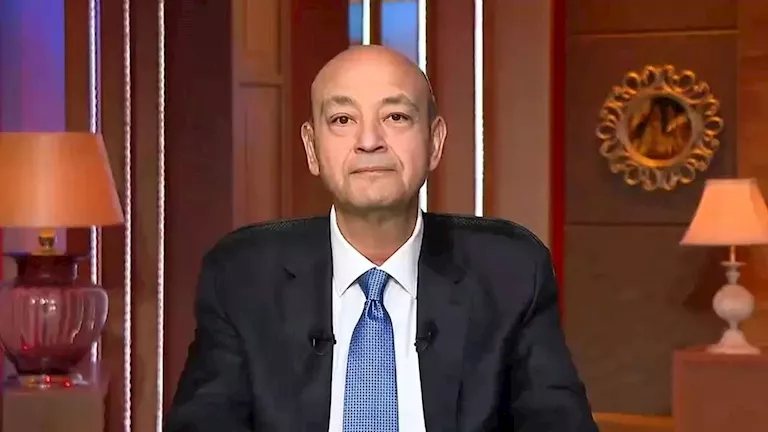 عمرو أديب: هل الرئيس السيسي يحتاج إلى ألقاب مثل "فخامة الزعيم الرئيس"؟