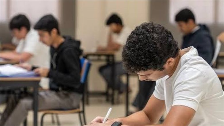 رابط الاستمارة الإلكترونية لطلاب الشهادة الإعدادية.. خطوات التسجيل والأوراق المطلوبة