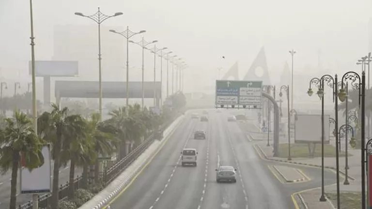الأرصاد تحذر من رياح مثيرة للأتربة وأمطار على السواحل الشمالية والوجه البحري