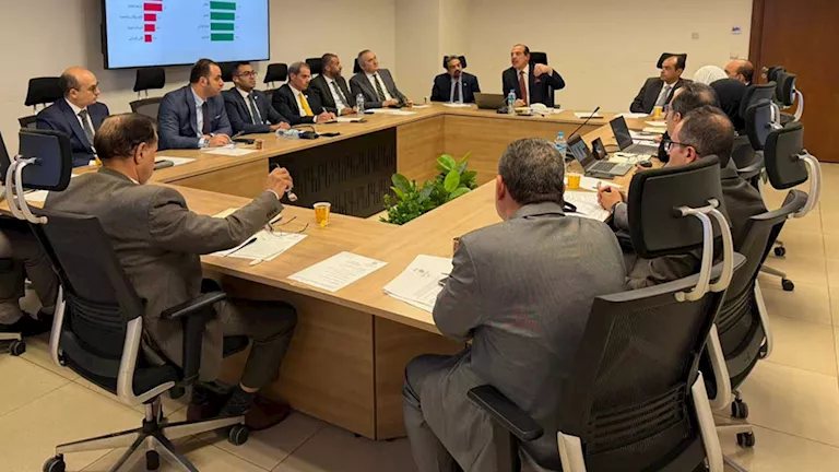 الصحة تبحث ضوابط جديدة لتدريب الأطباء وتوزيعهم وترقيتهم