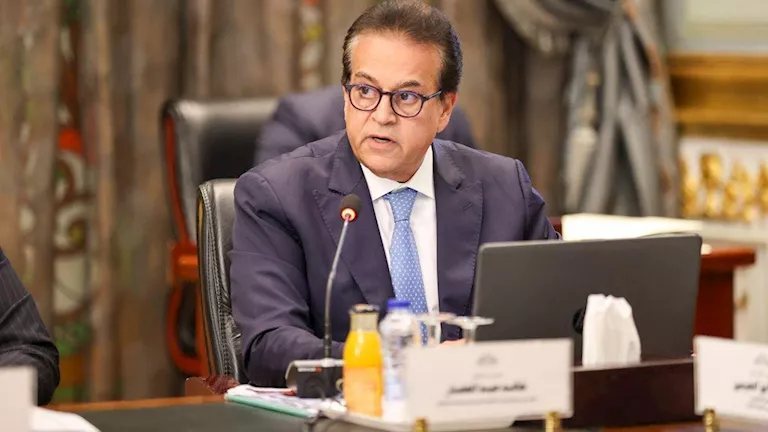 وزير الصحة يبحث مع اتحاد المستشفيات العربية توظيف الذكاء الاصطناعي وتطوير الرعاية الطبية