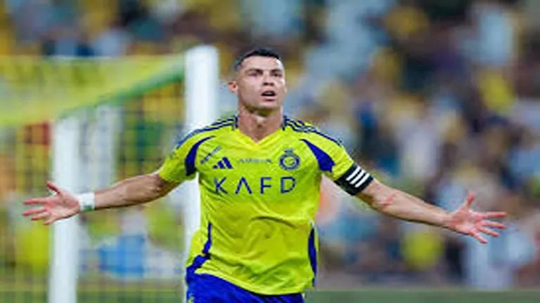 كريستيانو رونالدو يقود تشكيل النصر المتوقع أمام الخلود في الدوري السعودي