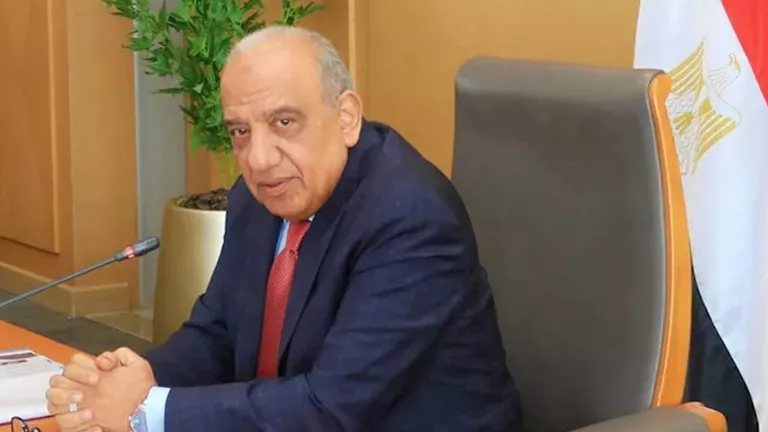 وزير الكهرباء يزف بشرى: ندرس إعادة النظر في الشرائح لتحقيق أفضل استفادة للمواطنين