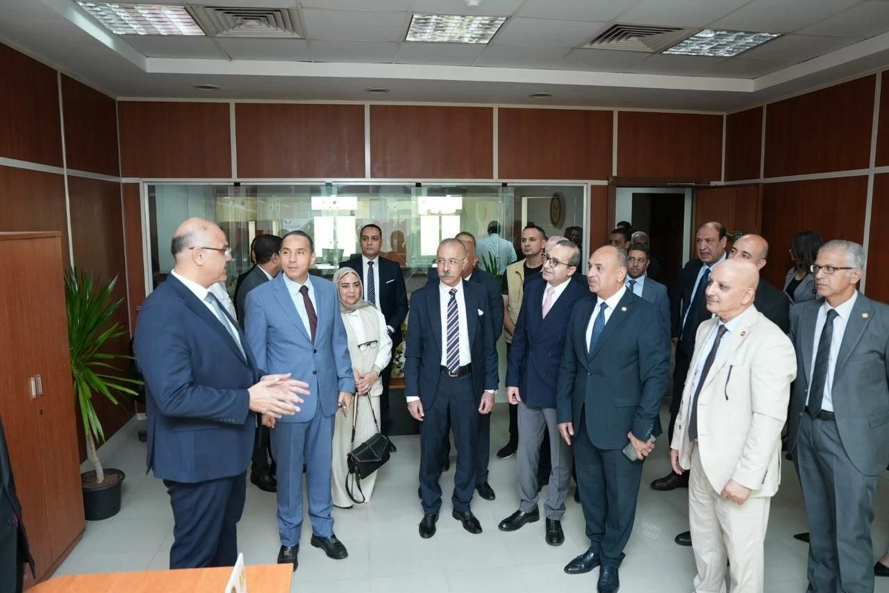 «الرقابة المالية» تفتتح مكتبها في الإسكندرية.. أول مكتب خارج القاهرة