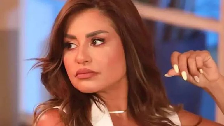 نجوم أثاروا الجدل بتصريحاتهم عن الوسط الفني.. منهم منة فضالي وعبدالله أبو الفتوح
