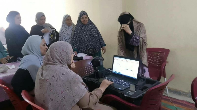 ضمن مبادرة «بطاقتك حقوقك».. استخراج 600 بطاقة رقم قومي مجانية لسيدات قرى شبين القناطر