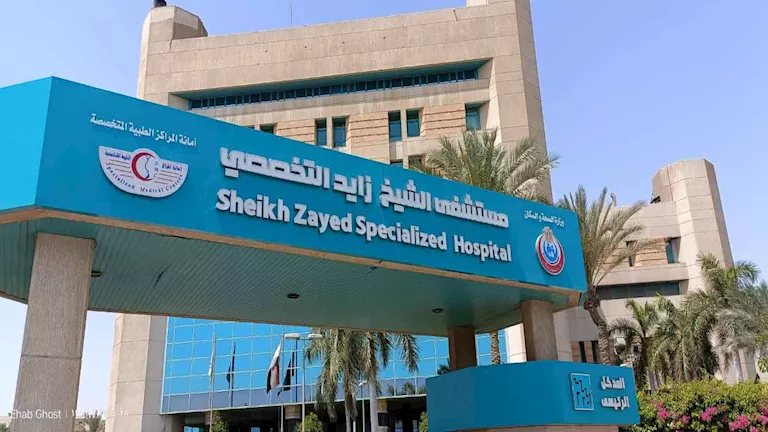 استبدال صمامي الميترالي والأورطي في جراحة واحدة بمستشفى الشيخ زايد التخصصي