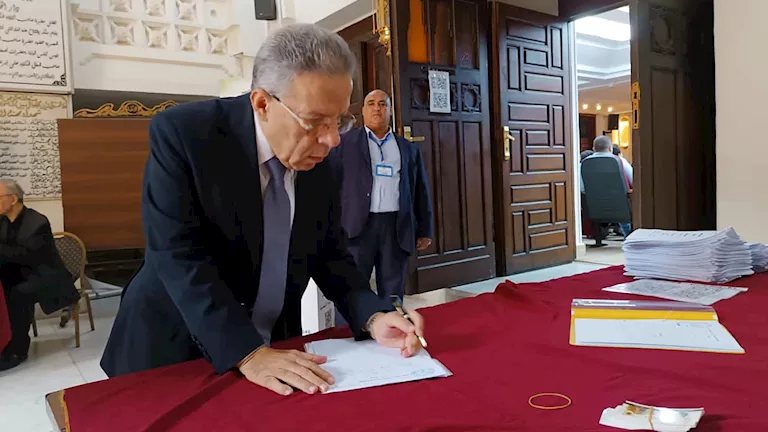 نقيب الأطباء يسجل بالجمعية العمومية لمناقشة أزمة القبول بكليات الطب