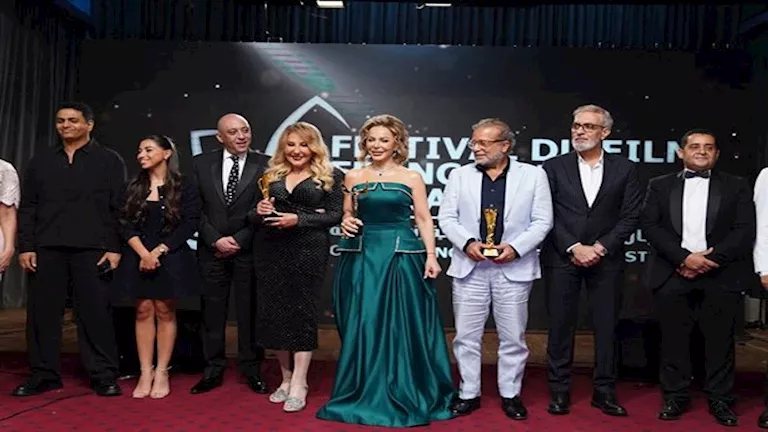 قُبلة نادية الجندي وفستان سوزان نجم الدين..15صورة من مهرجان السينما الفرنكوفونية