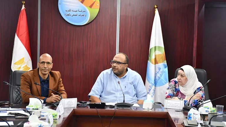 "مياه الجيزة" تراجع جاهزية المحطات ومعدات الشفط استعدادات لموسم الأمطار