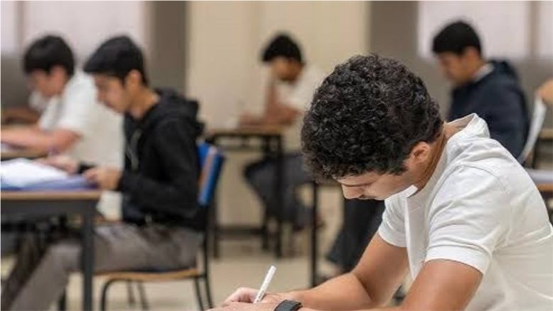بدء اختبارات شهر أكتوبر لجميع صفوف النقل.. استعدادات المدارس ومواصفات الامتحانات