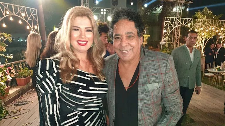 رانيا فريد شوقي توجه رسالة لـ محمد منير في عيد ميلاده.. ماذا قالت؟
