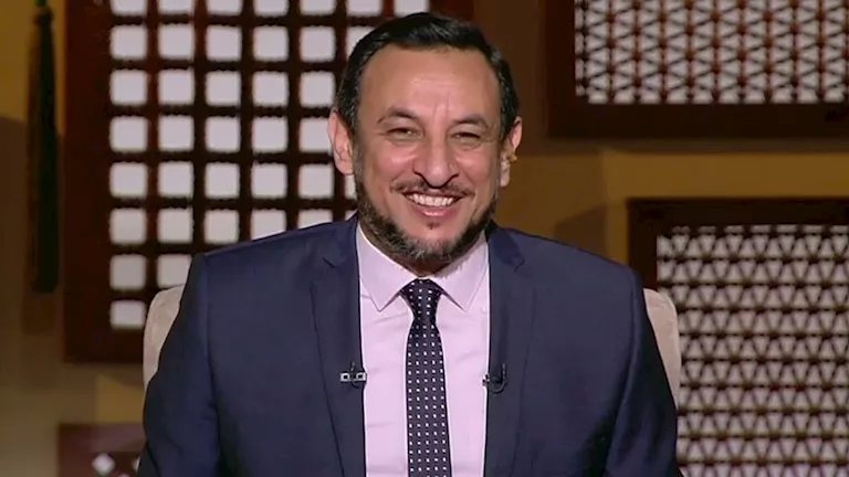 رمضان عبدالمعز: الحفاظ على الوطن والدفاع عنه مسؤولية وطنية وأخلاقية
