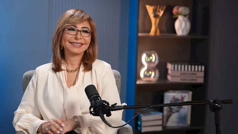 لميس الحديدي: منى زكي مش مجرد نجمة.. دي ضيفة في حياتنا