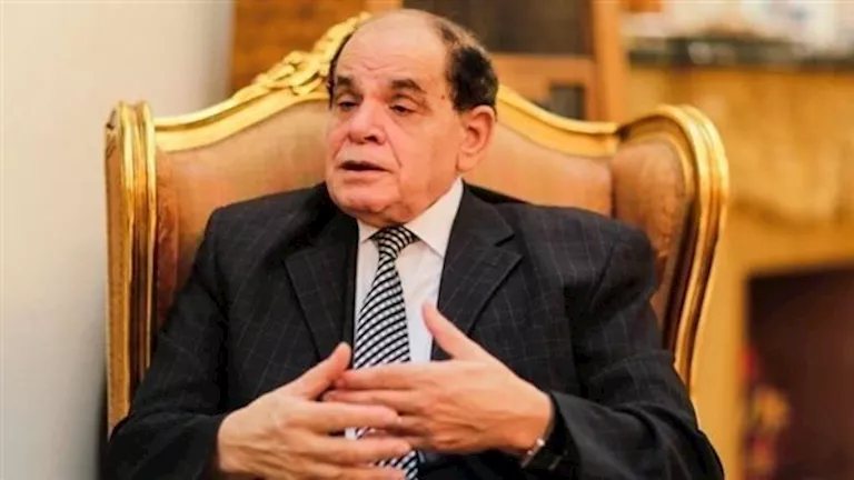 "صلاح فوزي" يكشف مصير النصوص المهملة بقانون جامعة كيان بعد اعتراض الرئيس