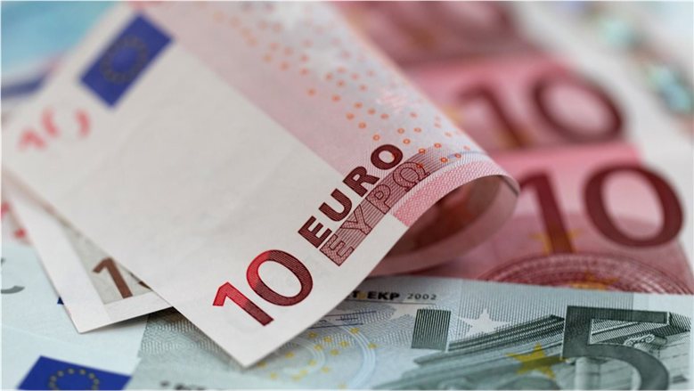 في البنك المركزي ... سعر اليورو اليوم الأحد 18 أكتوبر 2026 في البنوك المصرية