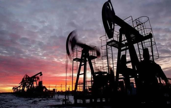 بعد قرار «مجموعة السبع».. تراجع أسعار النفط عالميًا مع عودة صادرات الشرق الأوسط