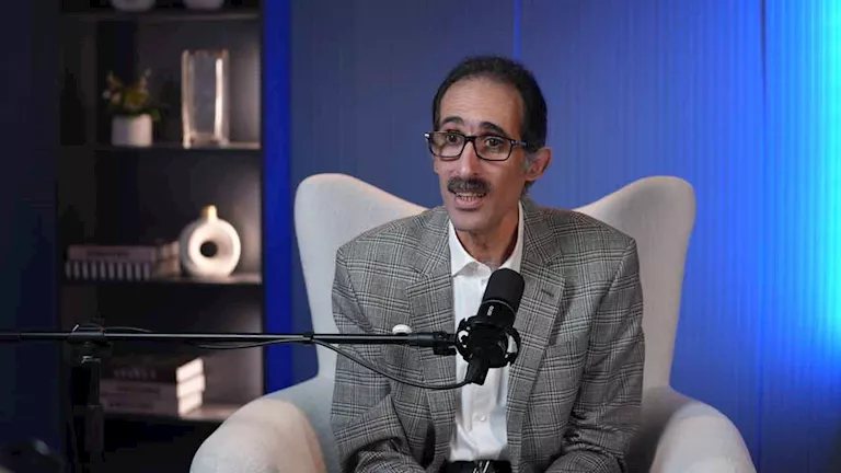 الليلة.. الإعلامي مجدي الجلاد ضيفًا على عمرو أديب في برنامج "الحكاية"
