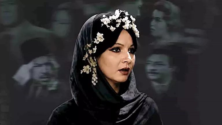 كيف أطل النجوم على بوسترات مهرجان القاهرة السينمائي في دوراته السابقة؟